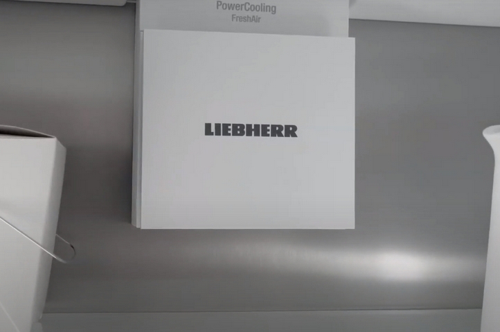 Liebherr Prime SmartSteel Rear Wall