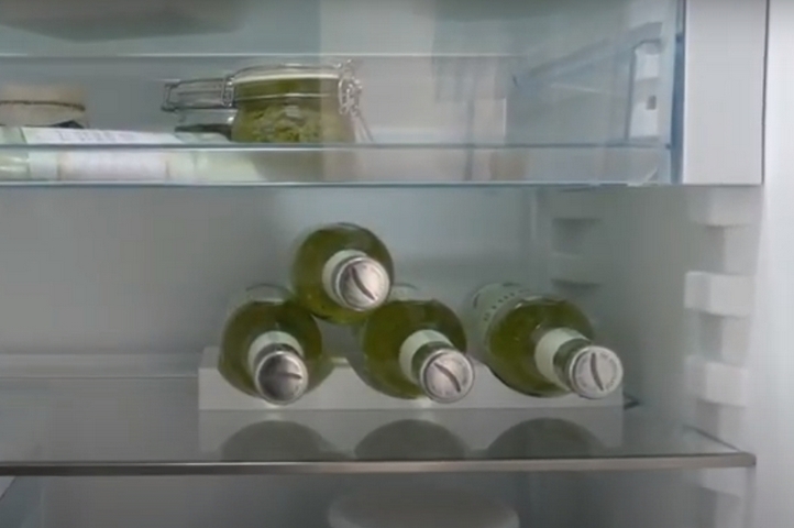 Liebherr Bottle Shelf