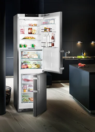Холодильник Liebherr CBNies 4878 Premium BioFresh NoFrost