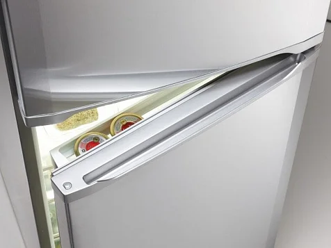 Холодильник Liebherr CTPsl 2521 Comfort